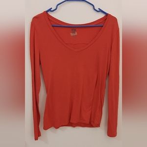 Route 66 long sleeve v-neck tee. 100% cotton. Dark orange. Soft and lightweight.